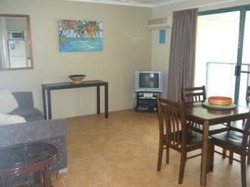 Chez Noosa Resort Motel - Accommodation VIC 2