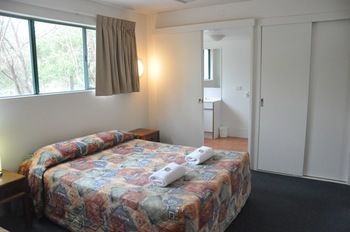 Chez Noosa Resort Motel - Accommodation VIC 14