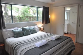 Chez Noosa Resort Motel - Accommodation VIC 18