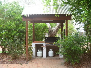 Chez Noosa Resort Motel - Accommodation VIC 25