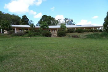 Coverdales B & B At Eumundi - Accommodation VIC 12