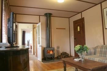 Steindorf Cottages - Accommodation VIC 8