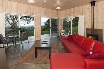 Treetops Accommodation Montville - Accommodation VIC 5