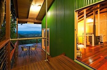 Treetops Accommodation Montville - Accommodation VIC 10