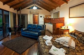 Treetops Accommodation Montville - Accommodation VIC 25