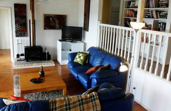 Treetops Accommodation Montville - Accommodation VIC 39