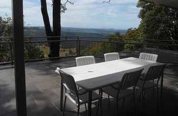 Treetops Accommodation Montville - Accommodation VIC 50