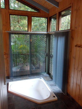 Treetops Accommodation Montville - Accommodation VIC 83