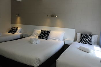 Buderim Fiesta Motel - Accommodation VIC 11