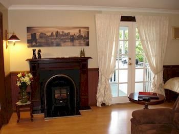 Bli Bli House Luxury Bed & Breakfast - Accommodation VIC 7