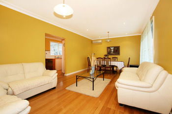 Roseland Holiday House - Accommodation VIC 11