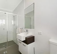 Cooroy Luxury Motel Apartments Noosa - Accommodation VIC