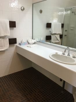 The Willows - Accommodation VIC 34