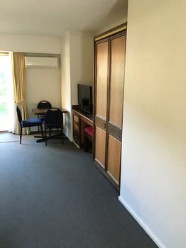 The Willows - Accommodation VIC 39