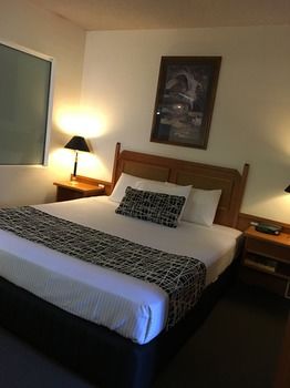 The Willows - Accommodation VIC 42