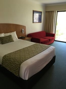 The Willows - Accommodation VIC 43
