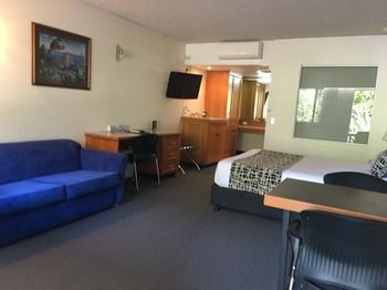 The Willows - Accommodation VIC 48