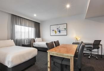 Best Western Plus Lake Kawana Hotel - Accommodation VIC 30