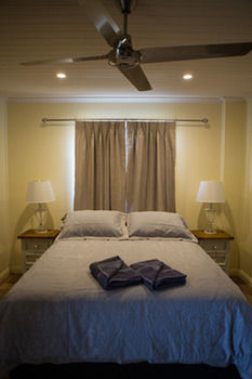 The Wattle Lodge - Accommodation VIC 4