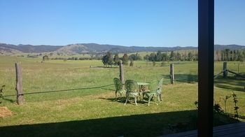 The Wattle Lodge - Accommodation VIC 23