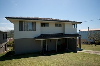 Emerald Views - Accommodation VIC 4
