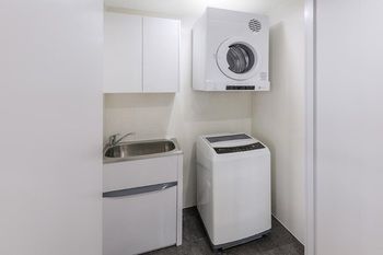 Meriton Serviced Apartments Church Street - Accommodation VIC 17