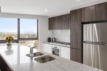 Meriton Serviced Apartments Church Street - Accommodation VIC 21