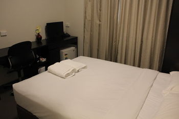 Hotel St Leonards - Accommodation VIC 5