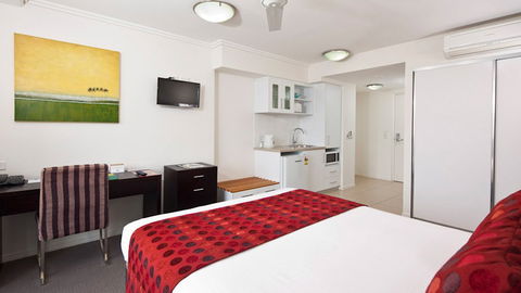 BEST WESTERN PLUS Cairns Central Apartments - Accommodation VIC 1