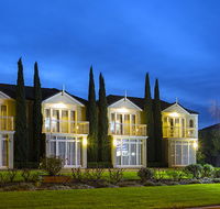 BEST WESTERN Colonial Village Motel - Accommodation VIC