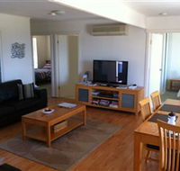 Azure Beach House - Accommodation VIC