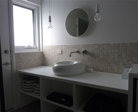 Little Holkham - Accommodation VIC 3