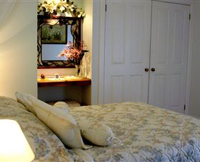 Addlestone House Bed & Breakfast - Accommodation VIC 0
