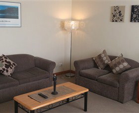 Ashwood Apartments - Bellerive - Accommodation VIC 3