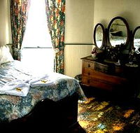 Bischoff Hotel - Accommodation VIC