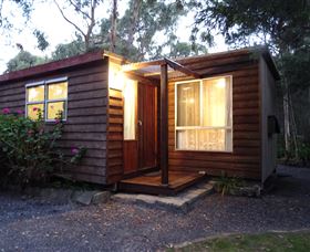 Crayfish Creek Van And Cabin Park And Spa Treehouse - Accommodation VIC 2