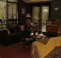 Asimatree Bed  Breakfast and Art Garden - Accommodation VIC