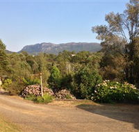Rosebery Cabin and Tourist Park - Accommodation VIC