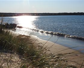 Moomba Holiday And Caravan Park - Accommodation VIC 4