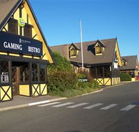Olde Tudor Hotel - Accommodation VIC