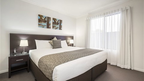 Quest Sale Serviced Apartments - Accommodation VIC 1