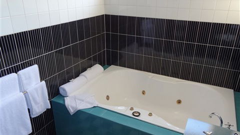 Hermitage Motor Inn - Accommodation VIC 5