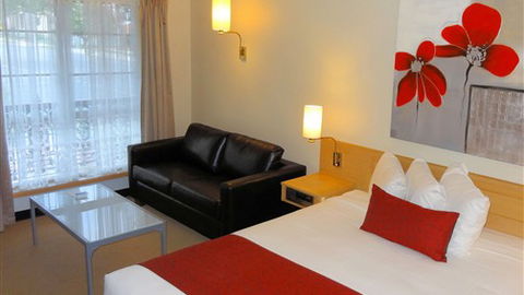 Hermitage Motor Inn - Accommodation VIC 4