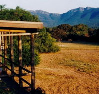 Happy Wanderer Holiday Resort - Accommodation VIC
