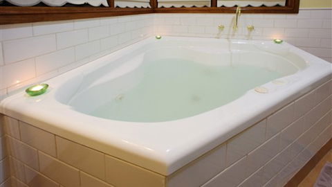 Glenview Retreat Luxury Accommodation - Accommodation VIC 4