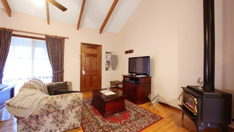 Glenview Retreat Luxury Accommodation - Accommodation VIC 7