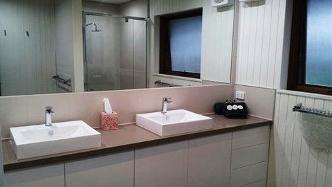 Greenstone Farm - Accommodation VIC 5