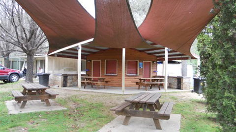 NRMA Bright Holiday Park - Accommodation VIC 2