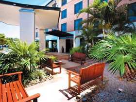 Travelodge Hotel Garden City Brisbane - Accommodation VIC 2