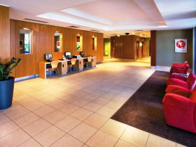 Travelodge Hotel Garden City Brisbane - Accommodation VIC 1